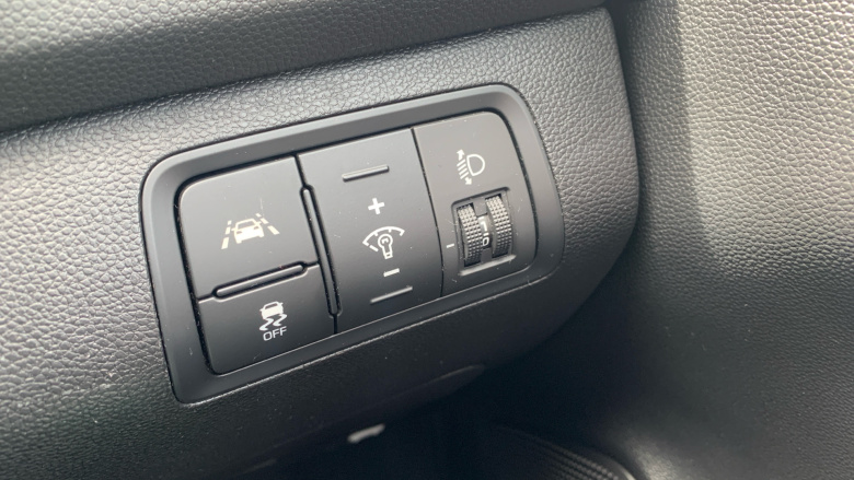 Hyundai i20 1.2 SE 5dr Petrol Hatchback
